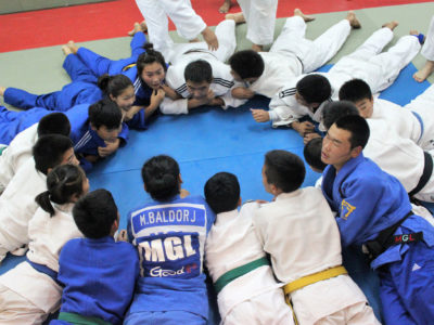 2012 08 20 Training with Mongolian team 2